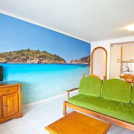Apartamentos Sol y Mar Cala Bona  Exterior foto